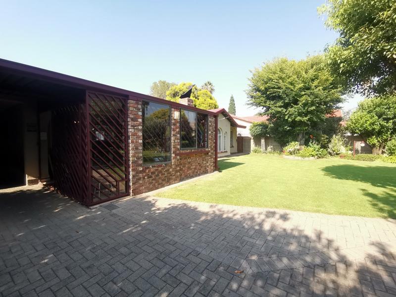 4 Bedroom Property for Sale in Vaalpark Free State